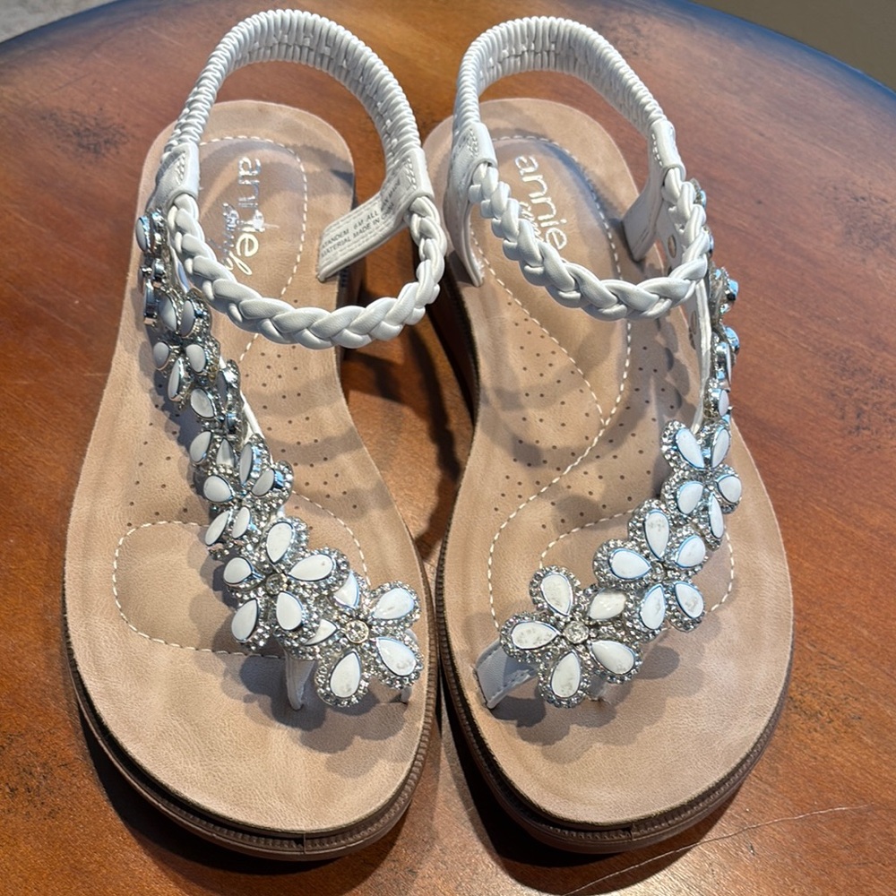 Annie Silver and White Embellished Sandals.  Size 6.  NWOT.